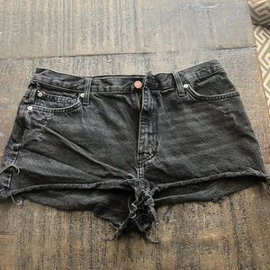 BDG Girlfriend high rise shorts
